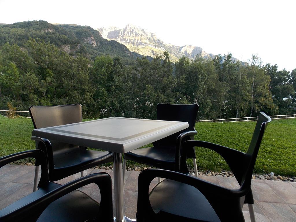 Aparthotel Bubal El Pueyo de Jaca Exterior foto